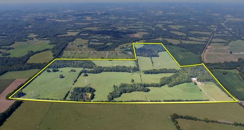 This beautiful 269.25 acre property is conveniently located 35 miles south of Nashville, Tennessee in the highly sought after Southeast part of Williamson County. Ideal property to be developed or perfectly suited for the ultimate private estate prop...