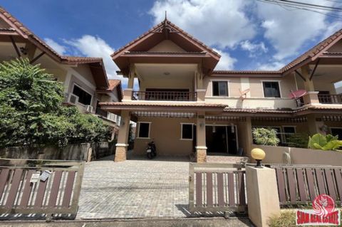 Dieses Haus mit drei Schlafzimmern befindet sich im Zentrum von Ao Nang, das als die Goldküste von Krabi gilt. Das Haus befindet sich in der Nähe der Hauptstraße und des Mini-Big C und wird mit einer Chanote-Eigentumsurkunde geliefert. In der Nähe gi...