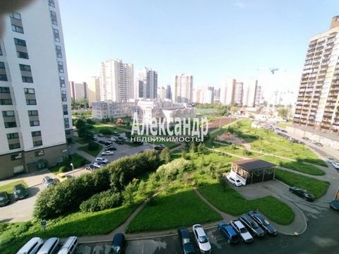 1700499 К продаже в Красносельском районе Санкт-Петребурга предлагается просторная двухкомнатную квартиру с косметическим ремонтом! В квартире с момента постройки никто не жил и не прописан! Собственник один. Рядом с домом есть все необходимое для жи...