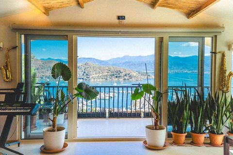 *3+1 Ferienwohnung Beyond Dreams in Fethiye Karagöz* In dieser 3+1 Wohnung, die Sie mit der Natur und dem Meer umarmt, in der Karagözler-Region von Fethiye, die einzigartige Schönheiten hat, aufzuwachen, bedeutet, jeden Tag dem Meer 