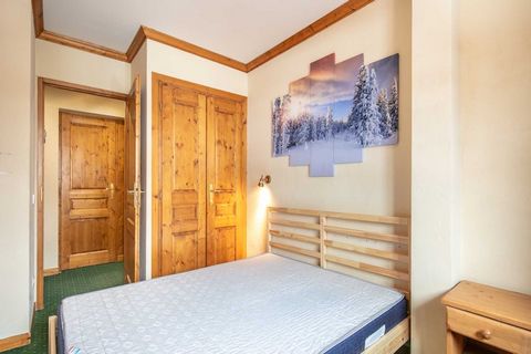 El apartament en Les Deux Alpes posseeix 1 dormitori(s) i capacitat per a 6 persones. Allotjament de 45 m² bonic i molt lluminós, amb vistes a la muntanya. Es troba a 80 m de la pista d'esquí, 300 m del supermercat i està situat en una zona ideal per...