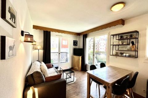 Wunderschöne Unterkunft mit zwei Schlafzimmern in à Saint-Gervais-les-Bains. Array Dieses Apartment verfügt über 2 Schlafzimmer, einen Flachbild-TV und einen Flachbild-TV. Flachbildfernseher, Essbereich und Küche mit Geschirrspüler und Mikrowelle. Wi...