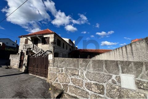 Charmant buitenverblijf in Treixedo en Nagozela, Viseu Ontdek de perfecte mix van elegantie en rust met dit boeiende huis genesteld in het hart van de natuur. Gelegen in de pittoreske omgeving van Treixedo en Nagozela, biedt deze woning een serene on...