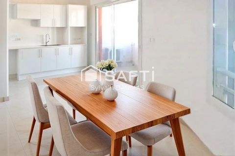 Situé à La Seyne-sur-Mer (83500), ce charmant appartement T2 de 30 m² offre une ambiance sereine dans un environnement urbain dynamique. Doté d'un balcon offrant une vue dégagée sur la ville, l'appartement profite d'une exposition ouest perm...