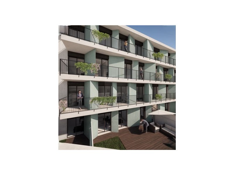 2 bedroom apartment with a total area of 110m2 Usable area - 81m2 Balcony area - 4m2 Terrace area - 25m2 Parking space - 11m2 COSTA CABRAL FLATS is a residential building on Rua Costa Cabral, in Porto, comprising 50 studios and one and two-bedroom ap...