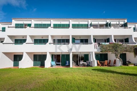 Im charmanten Dorf Sagres finden Sie diese fantastische Wohnung mit insgesamt 81,60 m2 mit einer Bruttoprivatfläche von 63 m2 und einer abhängigen Bruttofläche von 18,60 m2, bestehend aus einem Schlafzimmer, einem Wohnzimmer, einer Küche, einem Badez...