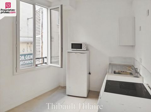 MARSEILLE 13001 - NOAILLES - EXCLUSIVITE - Studio Meublé - 24m² - 610 euros CC Dans un immeuble ancien entièrement refait, je vous propose à la location meublée ce studio dans un emplacement central flambant neuf, dont les travaux de réfection complè...