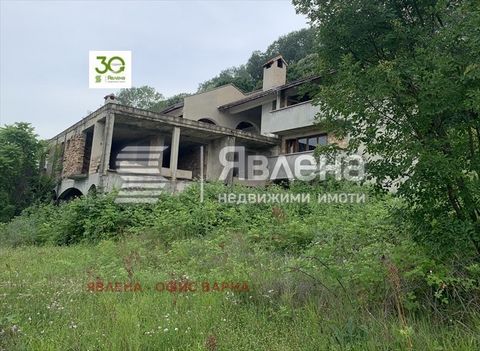 Yavlena Agency offers for sale a plot of land with a hotel building at the stage of rough construction 300 m from the beach of Fichoza beach and 150 m from the road Galata - Chernomorets. . Territory - Urbanized, NTP - for a resort hotel, holiday hom...