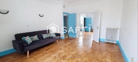 Maison de ville avec jardin plat et garage