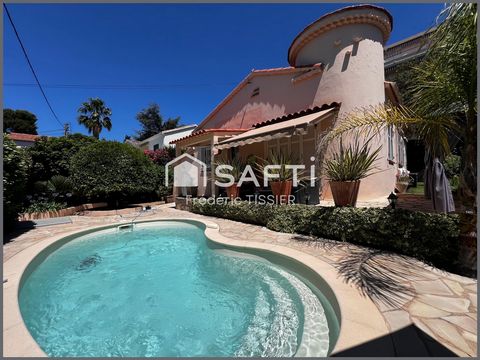 Le Cannet-Rocheville : Villa avec piscine au calme.