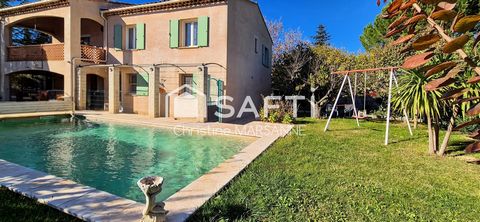 Deux logements, piscine, calme, proximité écoles