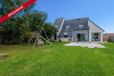 MAISON 5 CHAMBRES- PISCINE- JARDIN