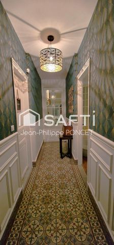 Belle Maison Bourgeoise avec garage et extérieur