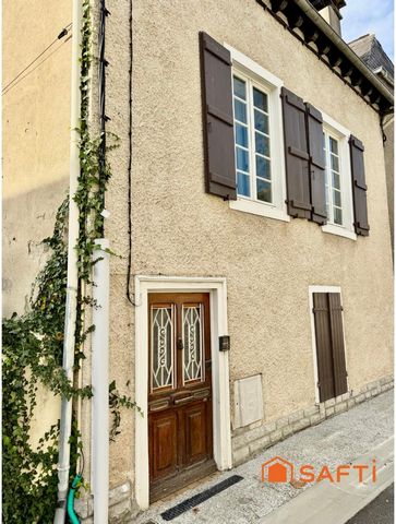 Grande maison de ville avec jardin, vue Pyrénées
