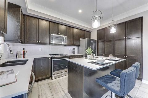 Town Home For Lease. 4 Bedroom, 3.5 Bathrooms With Lots Of Upgrades: Hardwood Floors Throughout, Ss Appliances, Washer Dryer, Quartz Kitchen Counter Top, Smooth Ceiling, Crown Moulding, Pot Lights, Frameless Glass Shower In Master, Central Ac, Centra...