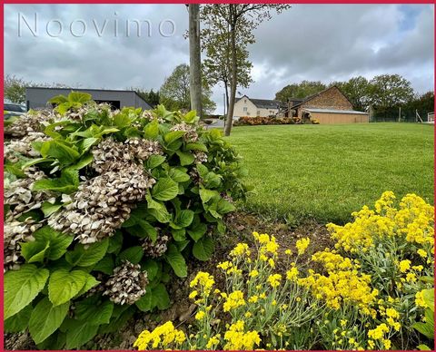 TO BE SEIZED! COME DISCOVER this PRETTY building plot with a surface area of about 500 m2 in a PLEASANT HAMLET, SERVICED in water and electricity, individual sanitation to be provided (soil study carried out). Facade of more than 16 m. The land is lo...