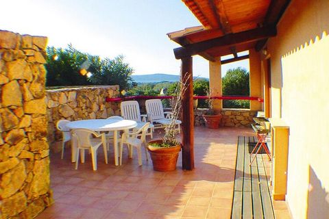 Quiet holiday complex in northern Sardinia near Palau, opposite the Maddalena archipelago. Water sports enthusiasts are in the right place here: Porto Pollo is known worldwide as Sardinia's surfing paradise, but is also an Eldorado for sailors and di...