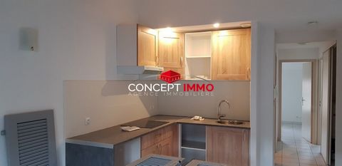 Special investor! Building of 180m2 secured with intercoms for each apartment, renovated with the Promotelec label, in COLLOBRIERES, charming village in a green setting and famous for its chestnuts, Composed of 4 apartments rented. On the ground floo...