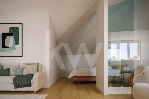 Where is this project located?  Located in the heart of Lisbon, in the S. Vincent neigbourhood, this magnificent apartment will provide the true essence of the city of Lisbon.  What can i admire when i leave the house? Minutes away from home are the ...