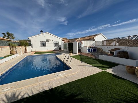 A beautifully presented detached villa located in the countryside setting of Limaria.  The local towns of Arboleas and Albox are less than a 10 minute drive and the coastline of Vera Playa, Garrucha and Mojacar are easily reached within 40 minutes. T...