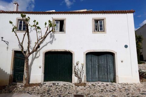 Located in Oeiras. Paço De Arcos is a charming place, both for its proximity to the sea and for its history and tradition. The name originates from the Palácio dos Arcos, located at the entrance of the village, where King Manuel I of Portugal saw Vas...