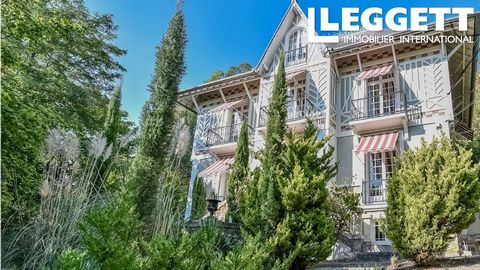 A ... HERBLAY - Rare and exceptional detached villa built in 1907 on a 1,739 m² plot of land in the hills of Herblay sur Seine. It is equipped with a living room, with a fitted separate kitchen, with a balcony, with a terrace and with a parking lot. ...