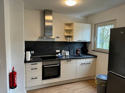 A fully equipped and high-quality 1.5-room apartment in Schwerte near Dortmund is now available for rent. Equipped with 4 single beds 90x200 cm, a kitchen, a bathroom with shower and toilet, as well as a parking space, the apartment is suitable for a...