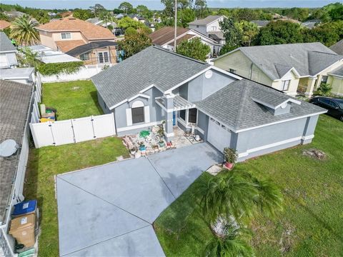 Welcome to this charming and cozy 2-bedroom, 2-bathroom home nestled in the heart of Buenaventura Lakes in Kissimmee, FL. Step into a spacious family room that invites you to relax and unwind. The eat-in kitchen and dining room provide the perfect sp...