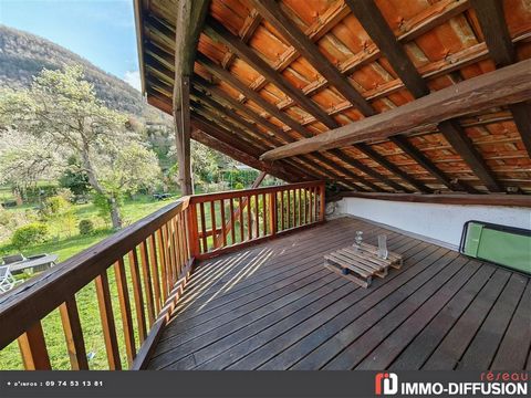 Mandate N°FRP159837 : House approximately 268 m2 including 10 room(s) - 6 bed-rooms - Garden : 674 m2, Sight : Montagnes . Built in 1900 - Equipement annex : Garden, Terrace, Balcony, digicode, double vitrage, Fireplace, Cellar and Reversible air con...
