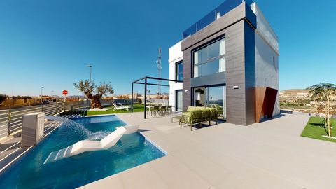 Bénéficiant d’un emplacement privilégié, cette propriété est située sur un authentique balcon panoramique avec vue sur la mer, très proche des villes d’Alicante et de Benidorm, une oasis de paix à vivre toute l’année. La propriété dispose de 3 chambr...