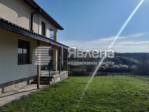 Yavlena sells a detached house with a yard, located in the Balkan village of Malki Voden, on the shore of the Ivaylovgrad dam. It has four bedrooms, two bathrooms, a living room with a kitchenette, two large verandas with a view, a garage with a warm...