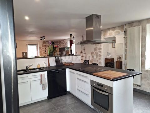 Ref 680460CB: In the heart of a pretty hamlet near Frangy. Come and discover this very well restored old house. The friendly living room combines an open fitted kitchen, a living room with a pellet stove for winter evenings. A double sink bathroom, U...