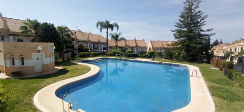 Townhouse, Marbella, Costa del Sol. 4 Bedrooms, 3 Bathrooms, Built 119 m², Terrace 23 m². Setting : Town, Close To Shops, Close To Sea, Urbanisation. Orientation : East, West. Condition : Good. Pool : Communal, Children`s Pool. Climate Control : Air ...