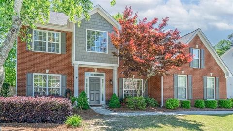 Step inside this stunning 5-bedroom, 3-bath home, beautifully updated and meticulously maintained, promising a blend of luxury and comfort that suits any lifestyle. Situated in a sought-after community with top-rated schools including Ivy Creek Eleme...