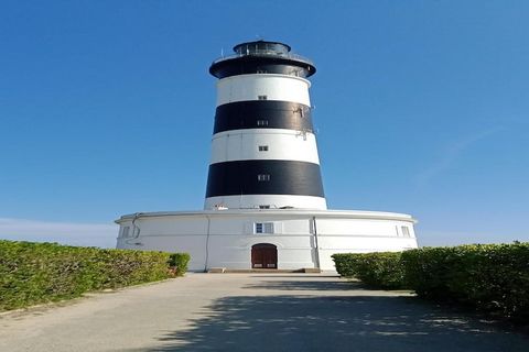 Ce complexe de vacances avec un total de 60 unités résidentielles offre un accès direct à la plage. Il est situé à l'ouest de l'île d'Oléron, longue de 34 km, la plus grande île française de la côte atlantique. Outre les larges plages de sable, la pi...