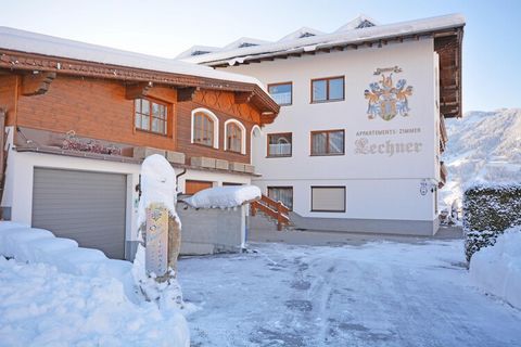 Questo appartamento per vacanze si trova a un'altitudine di 900 m all'ingresso della valle Pitztal nel comune di Arzl-Wald su una collina soleggiata e tranquilla con una splendida vista panoramica sulle montagne circostanti. L'appartamento è perfetto...