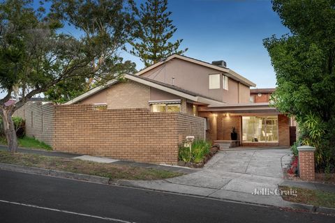 Magnificent proportions, family flexibility and private poolside entertaining, create the ultimate lifestyle package in this superbly spacious family domain. Brimful of natural light and updated to convey a stunning contemporary environment, zoned in...