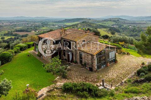 Beautiful stone farmhouse, in a panoramic position, among the beautiful hills of the Tuscan Maremma with outbuilding and 4 hectares of land. Description The property is accessed by a large automatic gate, along a small stretch of dirt road, the main ...