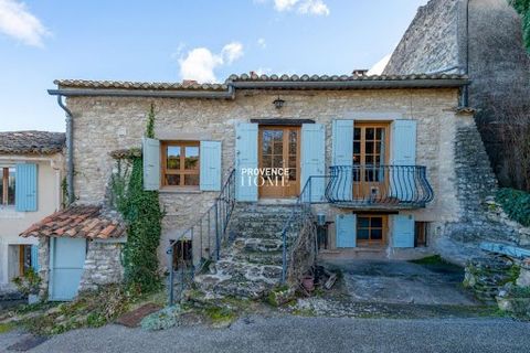 Provence Home, the real estate agency of the Luberon, is offering for sale a stone hamlet house preserving the charm of traditional materials. This house has the advantage of a non-adjacent plot of approximately 3000sqm with the possibility of adding...