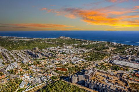 Discover the perfect opportunity to build your dream home at Lote 60 nestled in the exclusive Cresta Del Mar gated community along the Cabo San Lucas Corridor. This impressive 12 200 sq. ft. lot offers breathtaking ocean views and an exceptional life...