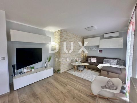 Location: Primorsko-goranska županija, Rijeka, Zamet. RIJEKA, GORNJI ZAMET - renovated 2-bedroom + living room with a garden and parking The apartment is located on the ground floor and has a spacious balcony with a beautiful sea view, which is a rar...