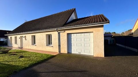 L'agence propriétés privées a le plaisir de vous faire découvrir sur la commune de Verton, à deux pas du parc du Marquenterre, et de Berck-sur-Mer, un pavillon individuel d'une superficie de 140 m2 habitables comprenant : Un entrée disposant un vaste...