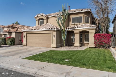 Nestled in a highly sought-after Chandler neighborhood, this stunning home offers the perfect blend of comfort & convenience. Located near Intel, Desert Breeze Park, and w/in the Kyrene School District, this property boasts over 2,400 sq. ft. of spac...