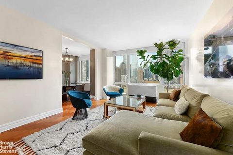 This spectacular oversized one bedroom plus den/FDR/second bedroom has wonderful open views west and north creating an inviting glamorous home. The floor to ceiling windows welcome extraordinary light and views into this home. The large kitchen featu...