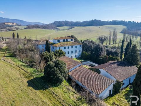 We are pleased to offer you the unique opportunity to purchase a spectacular seventeenth-century villa located on a generous estate that extends over a sublime area of about 10 hectares. The villa itself invites to a generous living area of about 3,0...