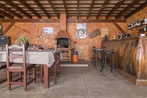 Outside, the house boasts a private porch with a gas barbecue and a dining table for 4, along with additional chairs and high stools—ideal for enjoying meals al fresco. The property shares a large chlorine swimming pool (9x4 meters, depth ranging fro...