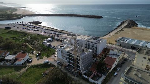 Condominio de lujo en la primera línea de mar. Aumento de la de destino, que ofrece una interesante tranquilidad y accesibilidad a los servicios y entretenimiento. Barbacoa para la aventura, en el edificio Rising Puerta CASA Cocina - Helvetic Pisos C...