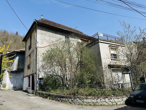 Grande maison de village