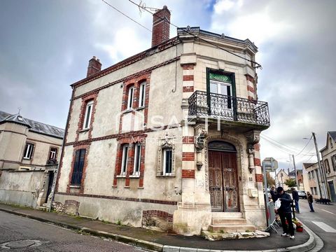 Immeuble de rapport avec cachet à rénover