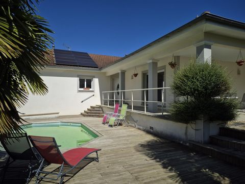 Maison - 6 pièces - 150 m2